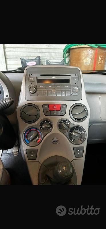 Usata Fiat Panda 4x4 69 CV (50 kW) 2005 Bianco Utilitaria