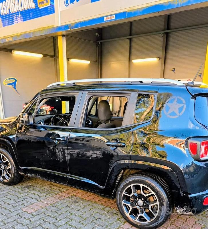 Usata Jeep Renegade 120 CV (88 kW) 2016 Nero SUV