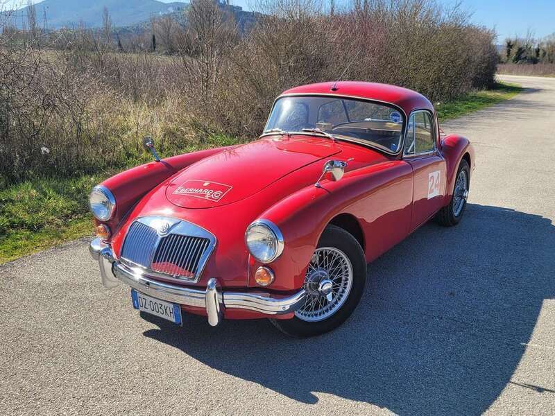 Usata MG MGA 1961 Rosso Coupé