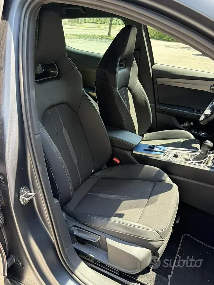 Usata Cupra Formentor 150 CV (110 kW) 2023 Grigio SUV