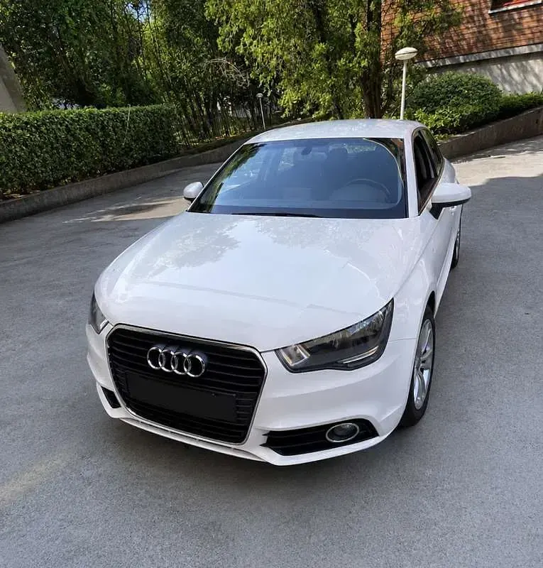 Usata Audi A1 Sportback Attraction 86 CV (63 kW) 2014 Bianco Utilitaria