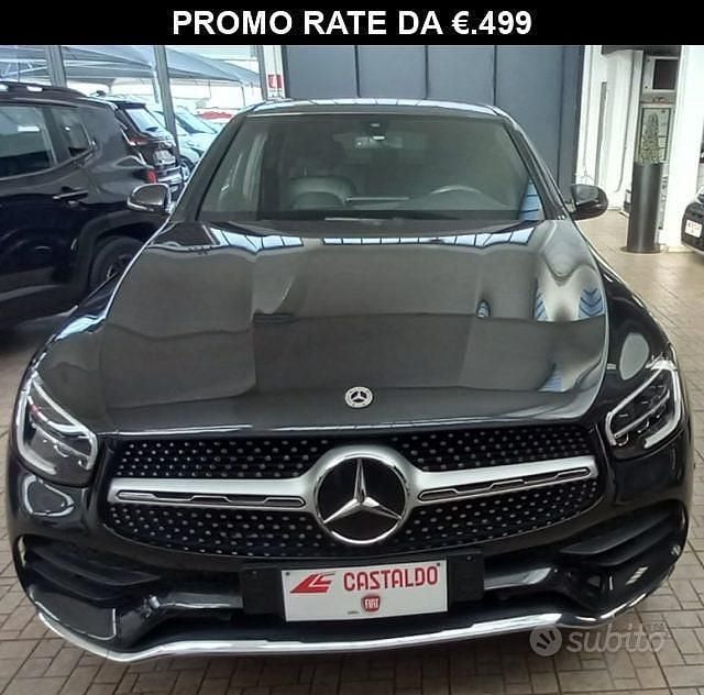Usata Mercedes GLC200 Premium 163 CV (119 kW) 2022 Nero SUV