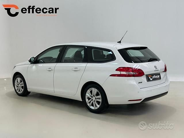 Usata Peugeot 308 Business-Line 131 CV (96 kW) 2021 Bianco Station wagon