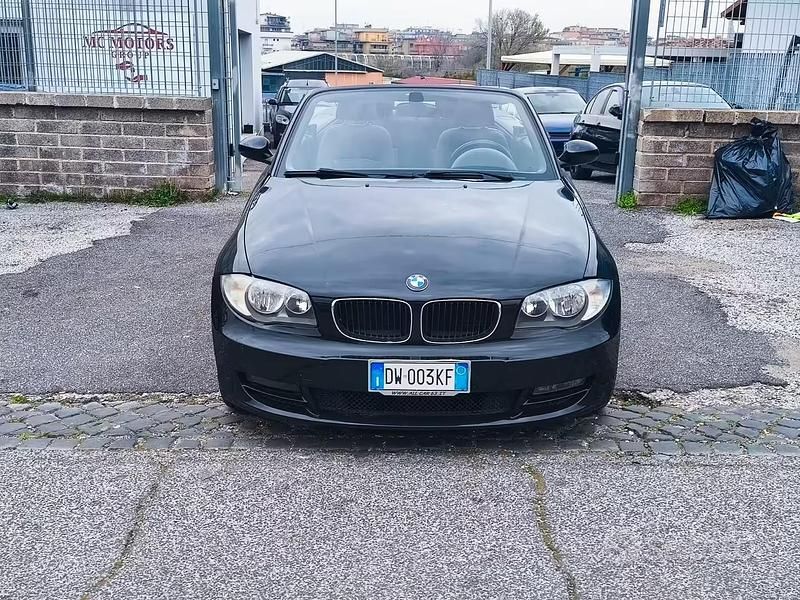 Usata BMW 118 Cabriolet 143 CV (105 kW) 2009 Nero Cabrio