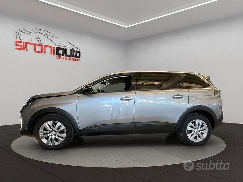 Usata Peugeot 5008 Business-Line 131 CV (96 kW) 2021 Grigio SUV