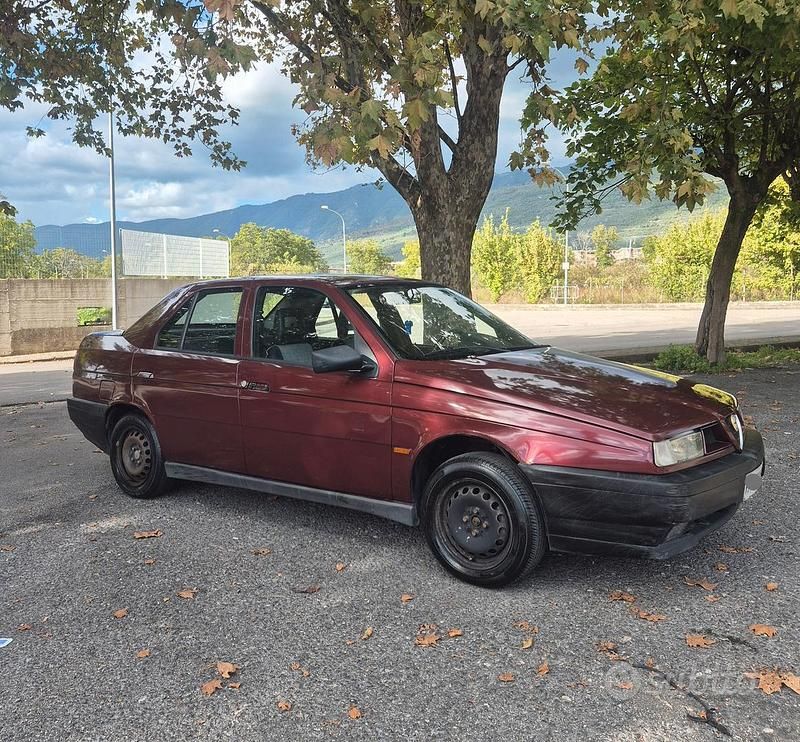 Usata Alfa Romeo 155 126 CV (92 kW) 1993 Berlina