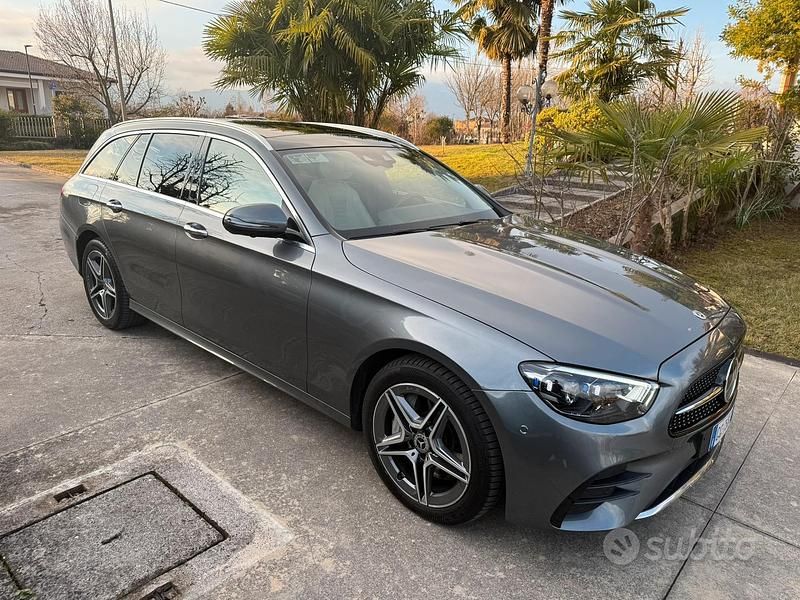 Usata Mercedes E300 2021 Grigio Station wagon