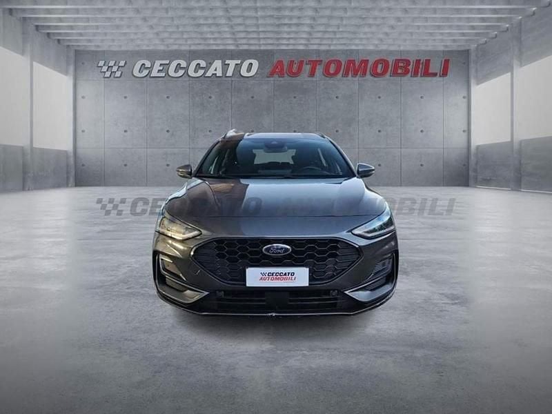 Usata Ford Focus ST-Line 116 CV (85 kW) 2023 Grigio Station wagon