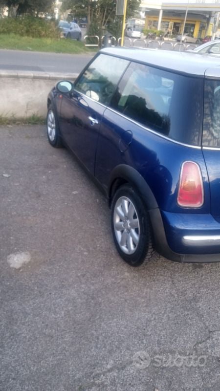Usata Mini ONE 2002 Blu Utilitaria