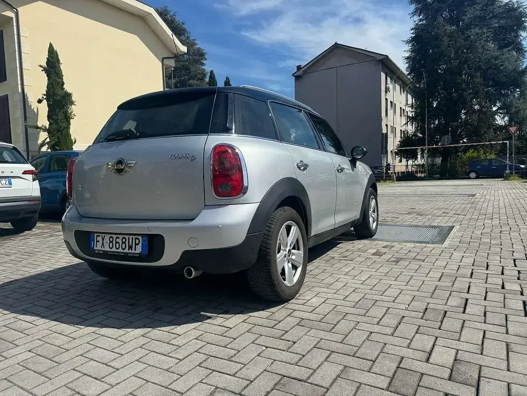 Usata Mini Cooper D Countryman 111 CV (81 kW) 2014 Argento SUV