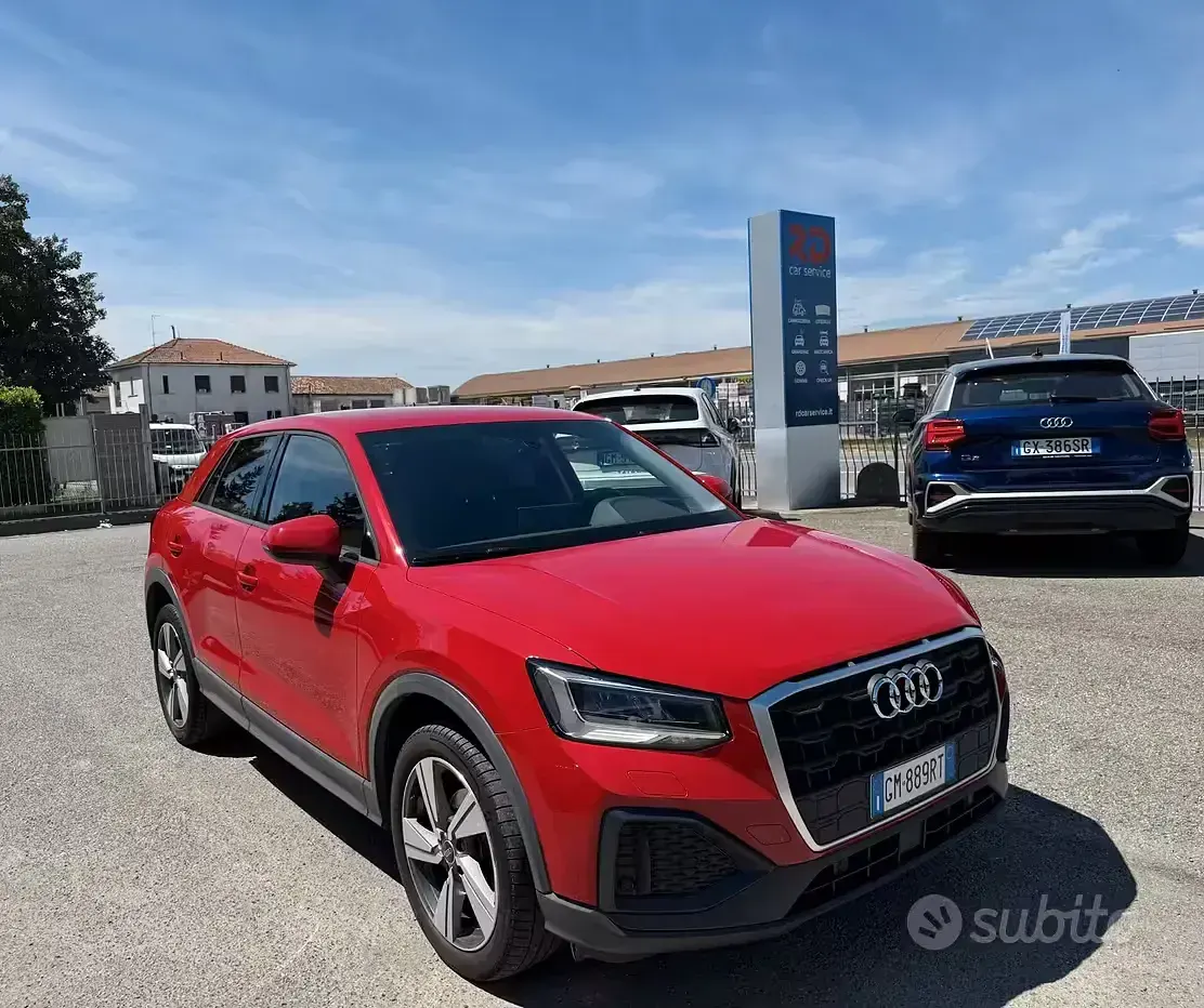 Usata Audi Q2 Ambiente 116 CV (85 kW) 2023 Rosso tango metallizzato SUV