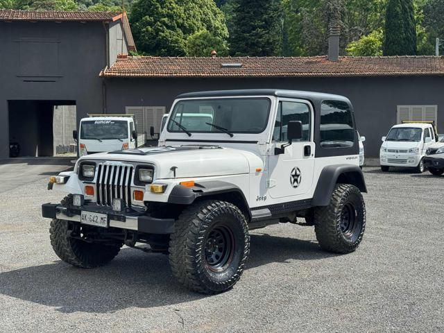 Bianco Usata 1996 Jeep Wrangler SUV | 14.500 € (Super prezzo) - Immagine 1/4