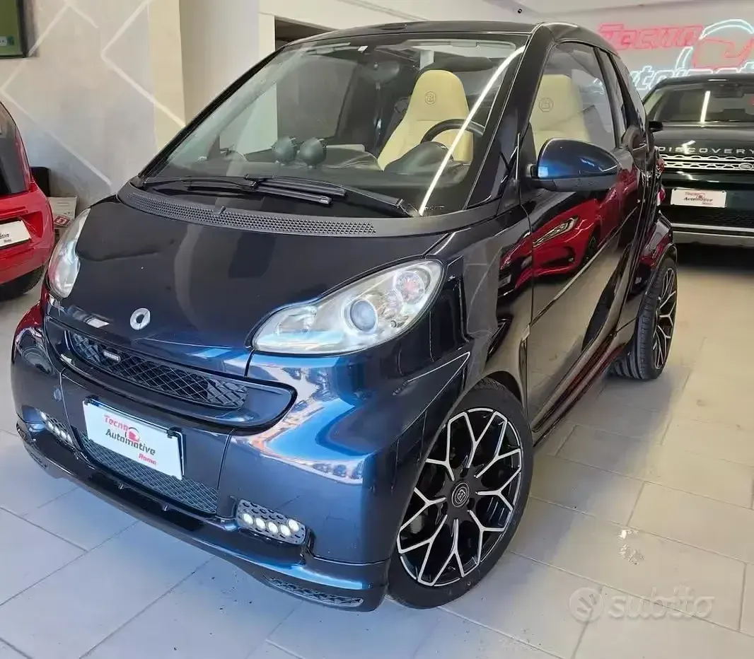 Usata Smart ForTwo Cabrio Brabus Xclusive 102 CV (75 kW) 2011 Blu notte metallizzato Cabrio