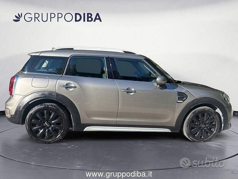 Usata Mini Countryman 150 CV (110 kW) 2020 Grigio SUV