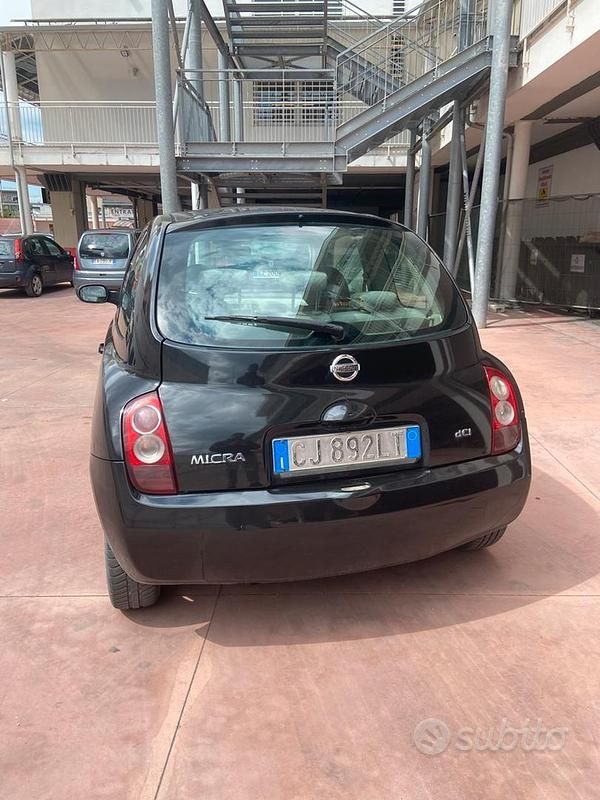 Usata Nissan Micra 2004 Nero Utilitaria