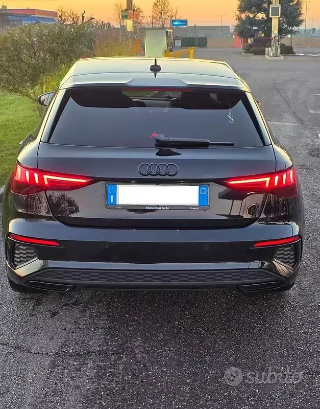 Usata Audi A3 S-Line 150 CV (110 kW) 2023 Nero Berlina