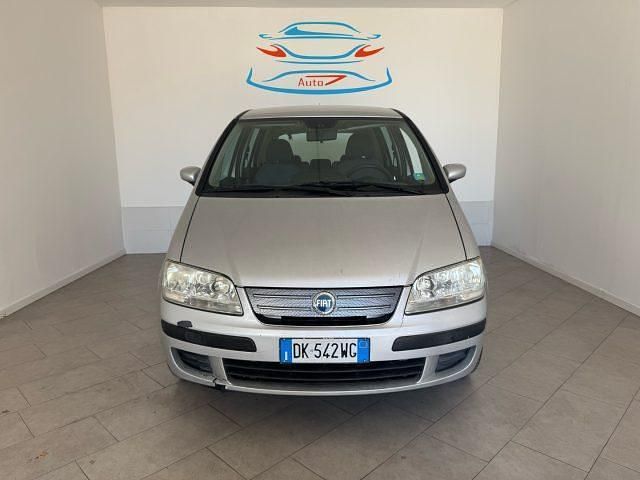 Usata Fiat Idea 80 CV (58 kW) 2007 Argento Monovolume