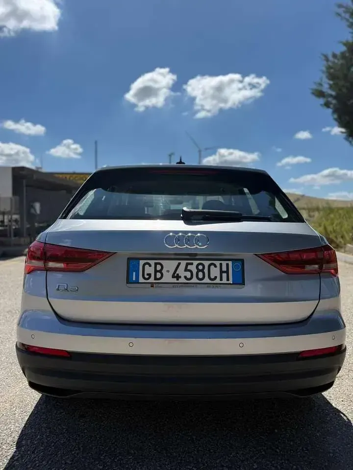 Usata Audi Q3 Business 150 CV (110 kW) 2020 Grigio SUV