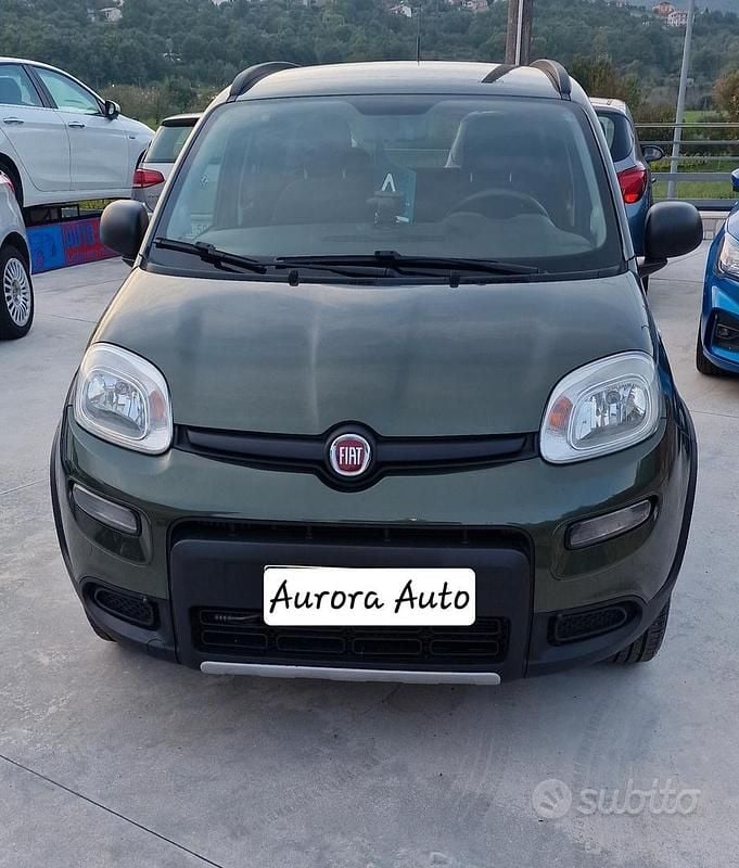 Usata Fiat Panda 4x4 S 85 CV (62 kW) 2019 Verde Utilitaria