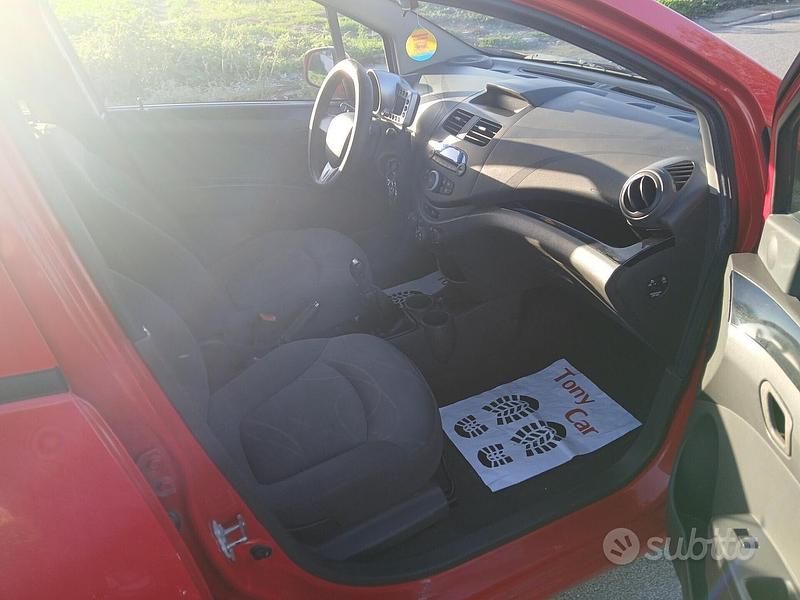 Usata Chevrolet Spark LS 68 CV (50 kW) 2011 Rosso Utilitaria