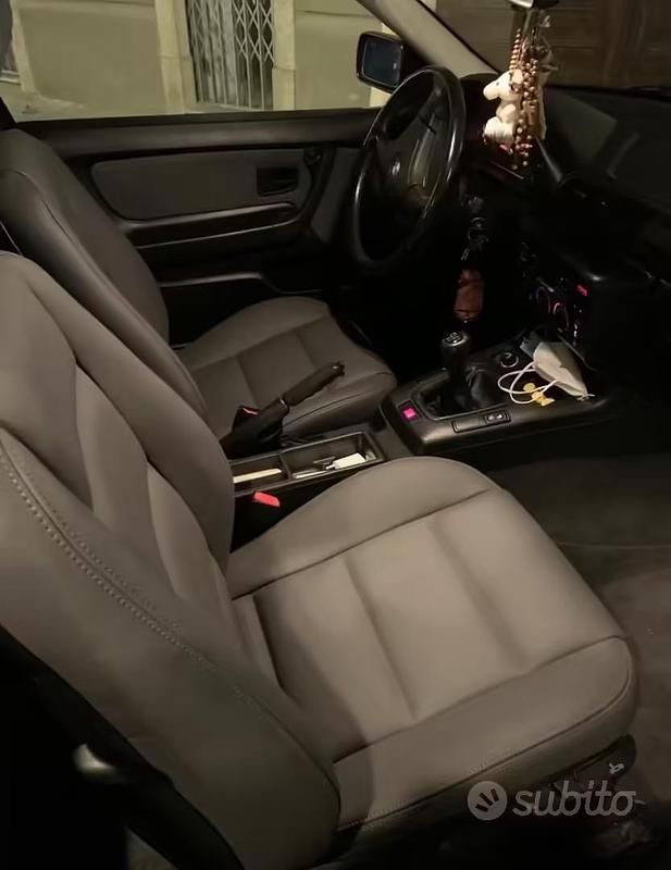 Usata BMW 116 Efficient Dynamics 102 CV (75 kW) 1995 Verde Utilitaria