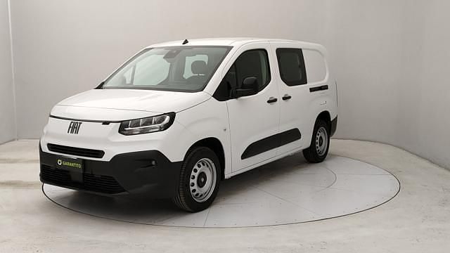 Bianco Nuova 2025 Fiat Doblò Monovolume | 24.900 € - Immagine 1/4