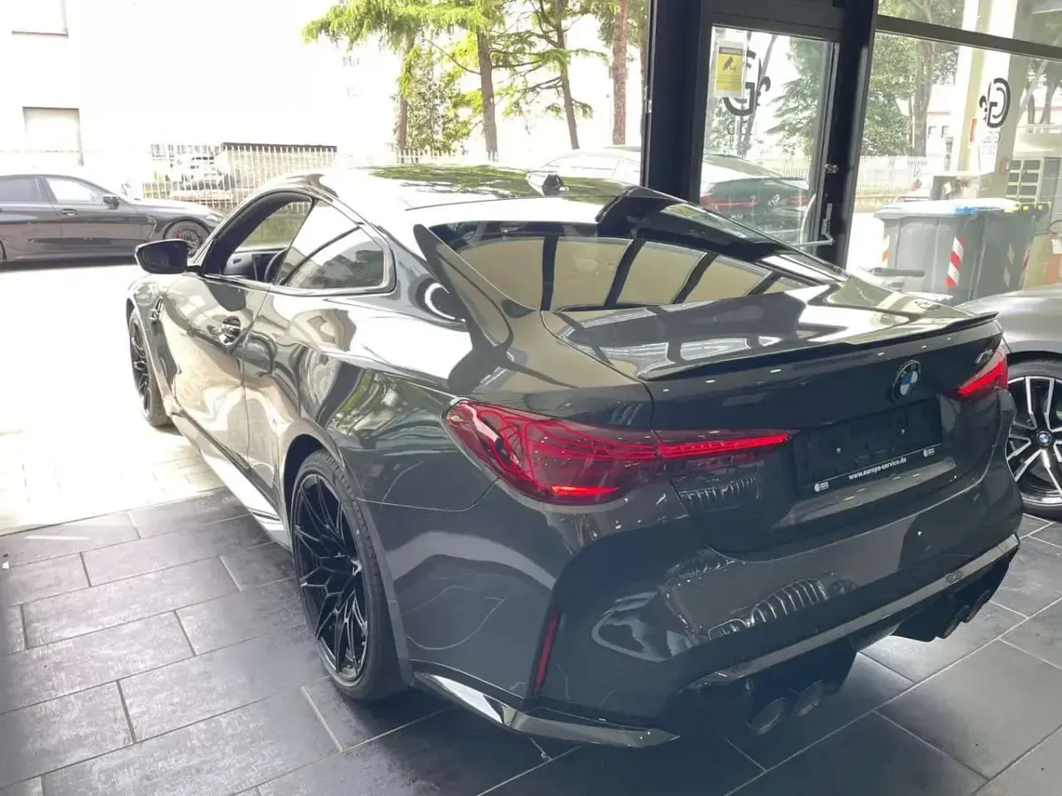 Usata BMW M4 Competition Edition 530 CV (389 kW) 2026 Dravit grey Coupé