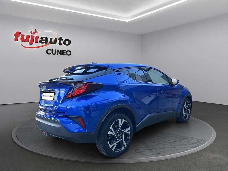 Usata Toyota C-HR Trend 122 CV (89 kW) 2022 Nebula blue met SUV