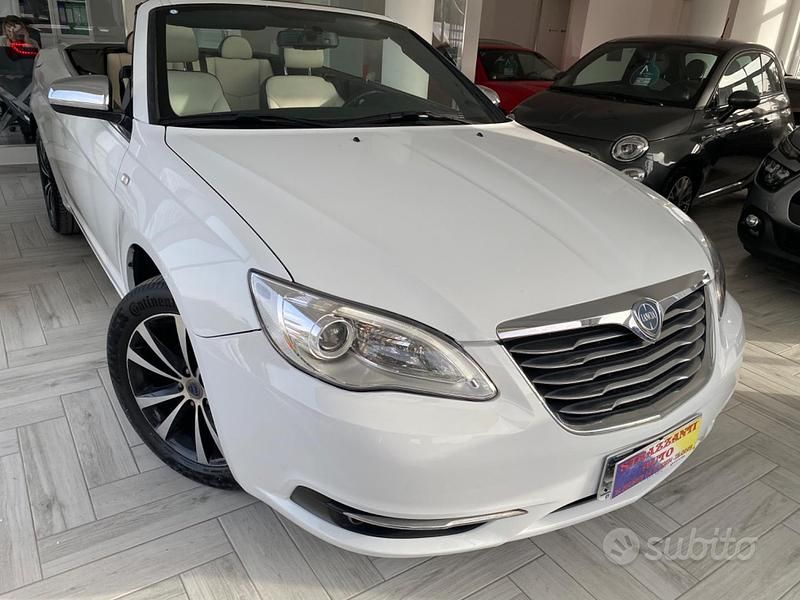 Usata Lancia Flavia Platinum 170 CV (125 kW) 2013 Bianco Cabrio