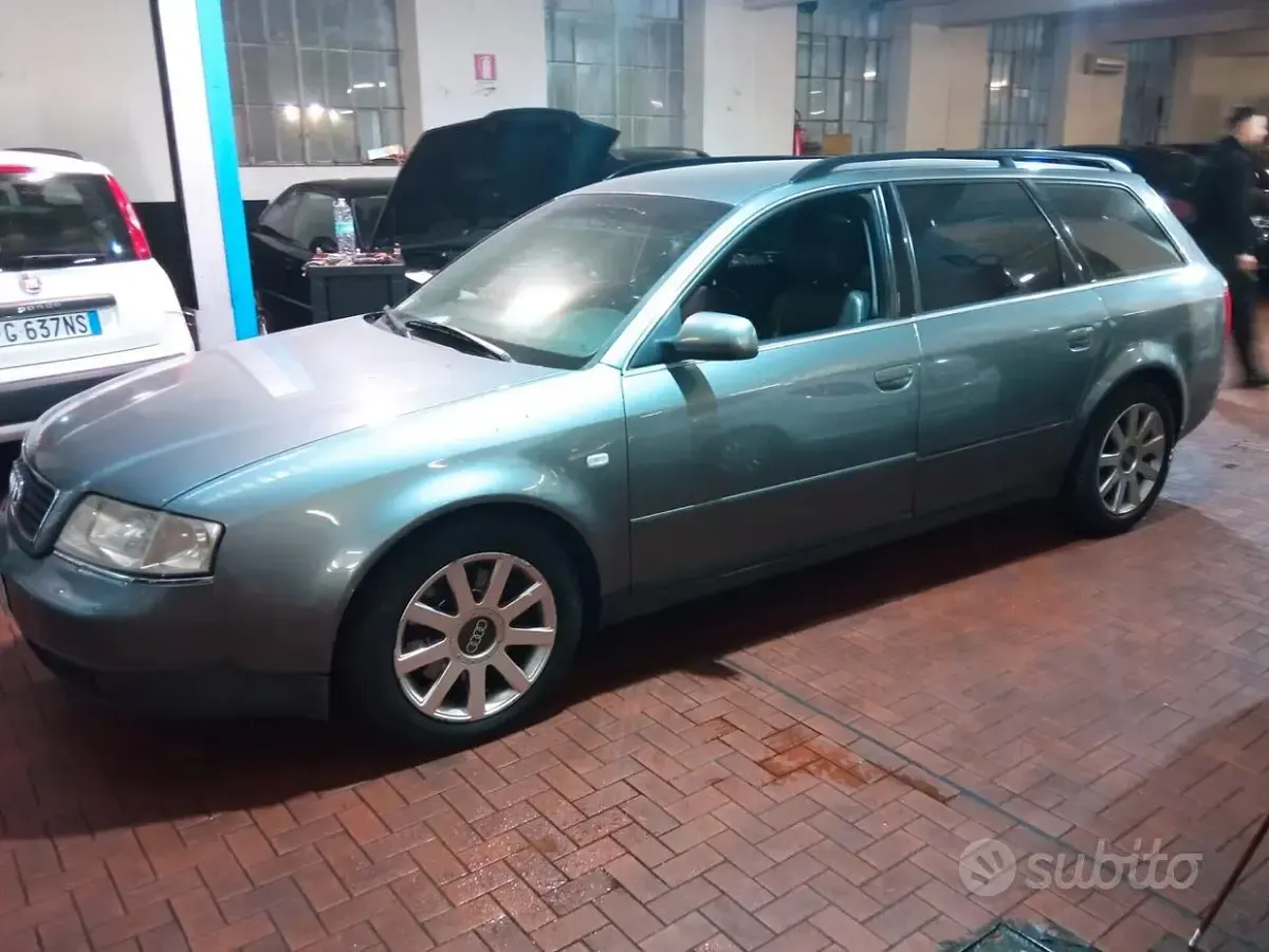 Usata Audi A6 193 CV (141 kW) 2000 Grigio Station wagon