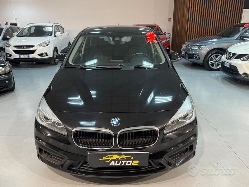 Usata BMW 214 Luxury Line 129 CV (94 kW) 2016 Nero Station wagon
