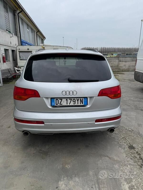 Usata Audi Q7 2010 Grigio SUV