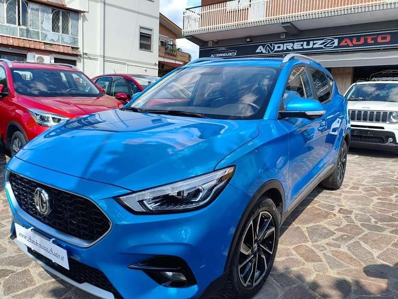 Blu/azzurro Usata 2022 MG ZS Luxury Tre volumi | 12.900 € (Buon prezzo) - Immagine 1/4