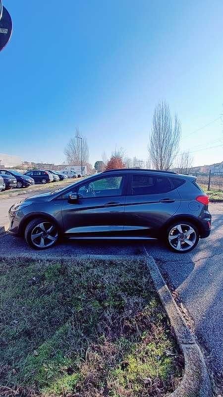 Usata Ford Fiesta Active 86 CV (63 kW) 2019 Berlina
