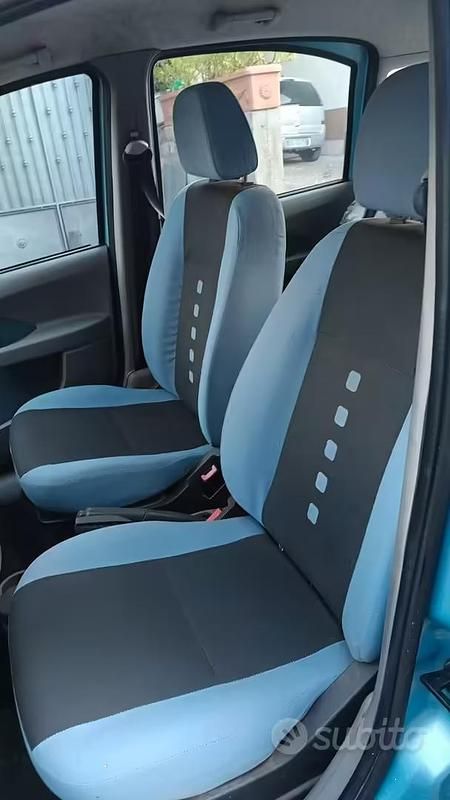 Usata Fiat Panda Emotion 60 CV (44 kW) 2005 Utilitaria