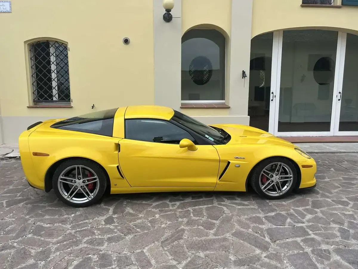 Usata Corvette Z06 513 CV (377 kW) 2007 Other Coupé