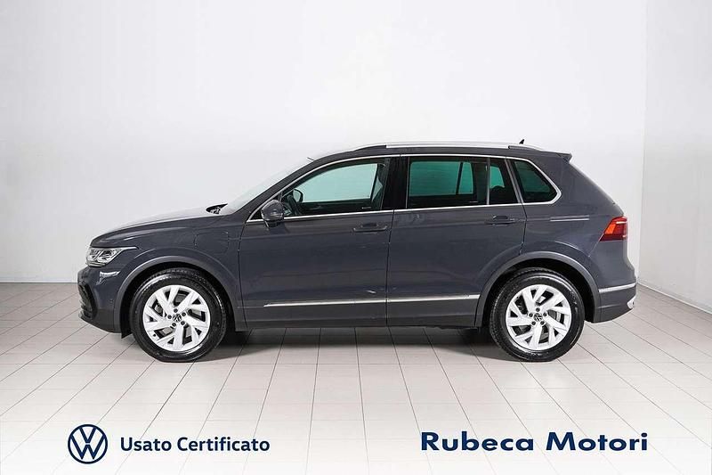 Usata VW Tiguan Elegance 245 CV (180 kW) 2022 Grigio SUV
