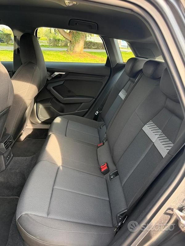 Usata Audi A3 S-Line 150 CV (110 kW) 2021 Grigio Berlina