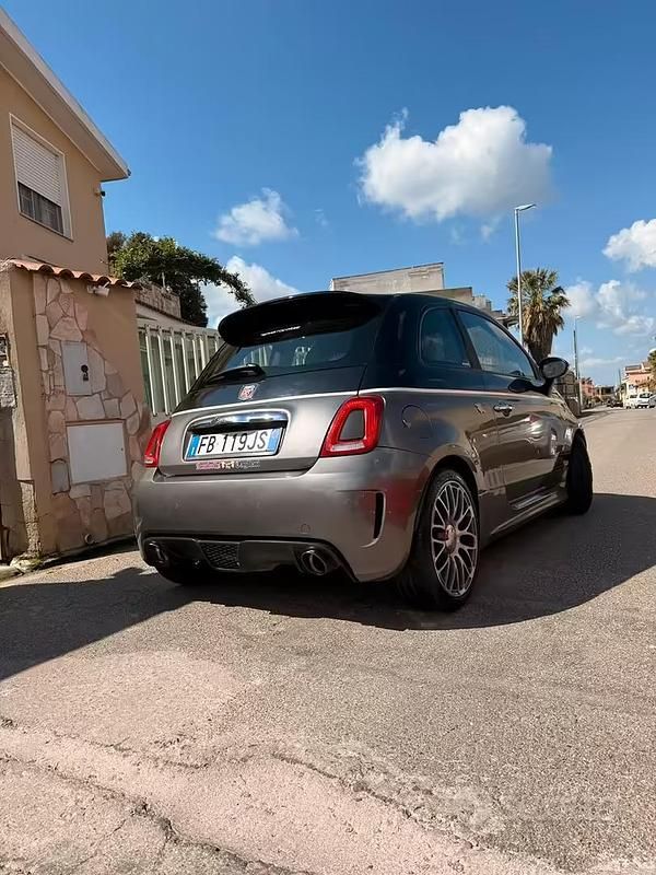 Usata Abarth 500 Custom 135 CV (99 kW) 2015 Grigio Utilitaria