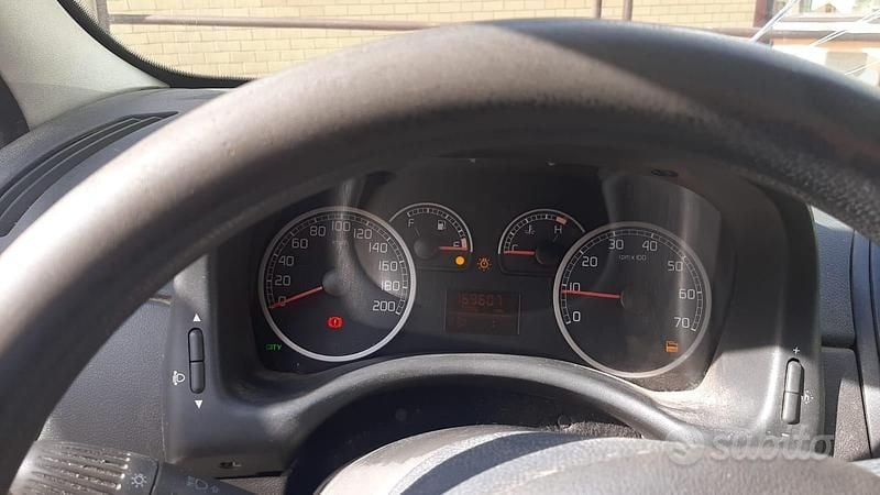 Gebraucht Fiat Punto 69 PS (50 kW) 2009 Kleinwagen