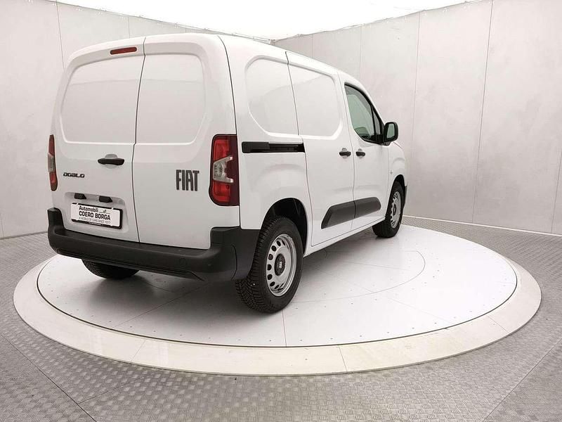 Nouvelle Fiat Doblò 102 ch (75 kW) 2025 Blanc Monospace