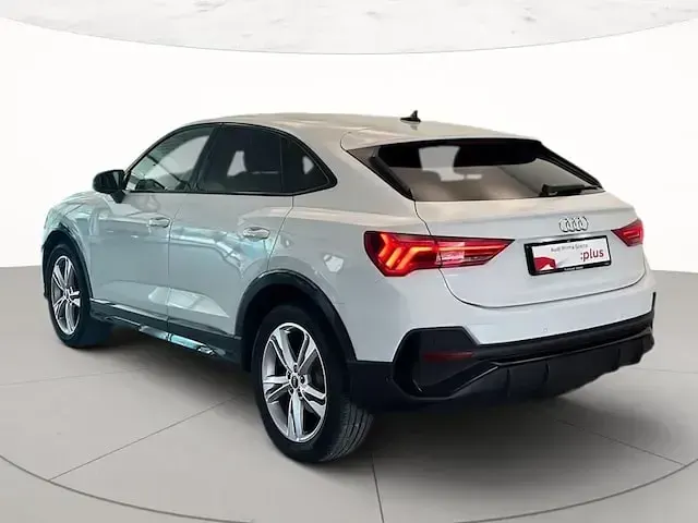 Usata Audi Q3 Sportback S-Line 150 CV (110 kW) 2025 Bianco ghiacciaio metallizzato SUV