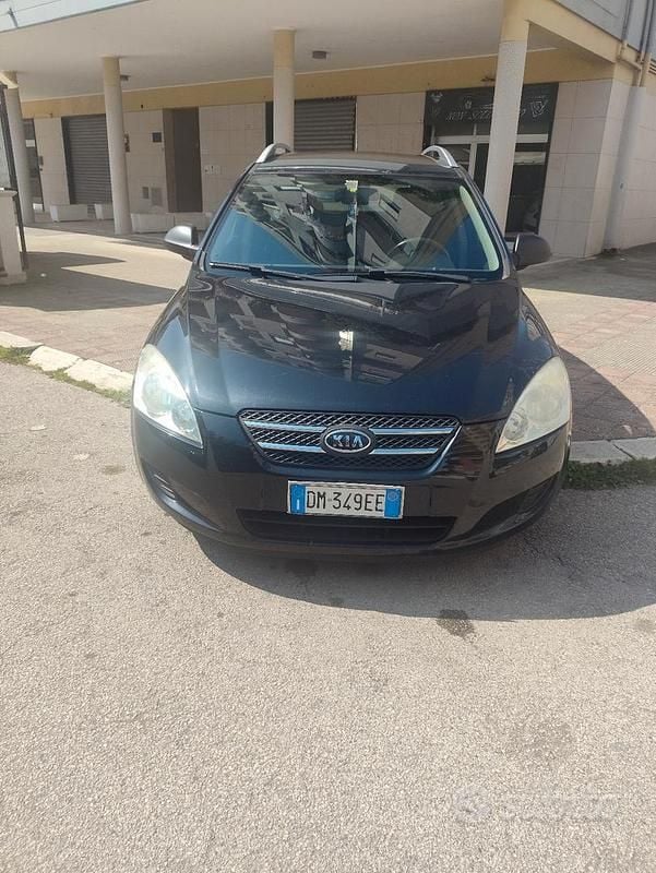 Usata Kia Ceed 90 CV (66 kW) 2007 Utilitaria