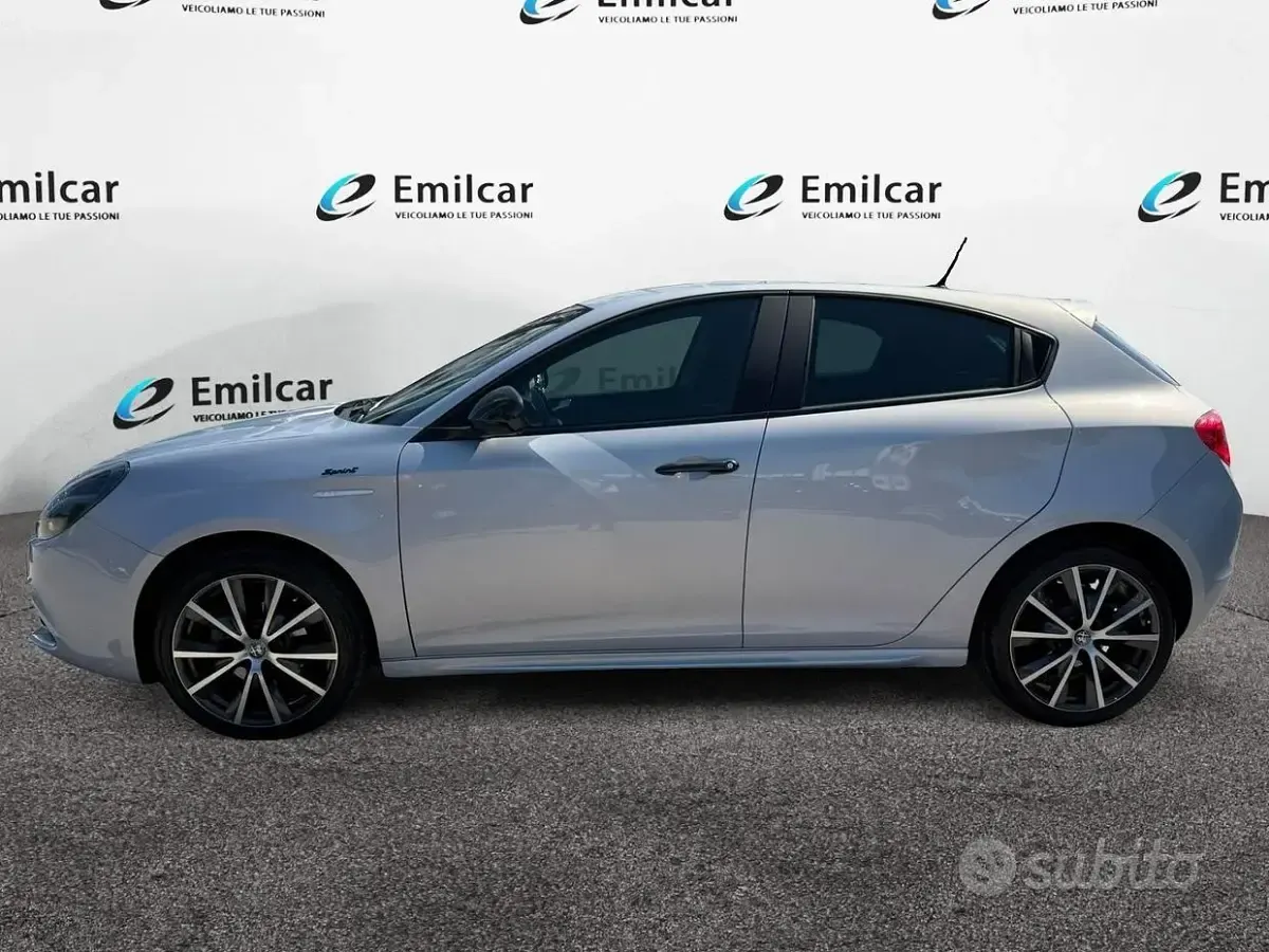 Usata Alfa Romeo Giulietta 120 CV (88 kW) 2020 Grigio Utilitaria