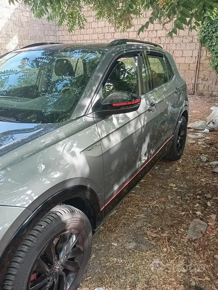 Usata VW T-Cross 116 CV (85 kW) 2020 Grigio SUV