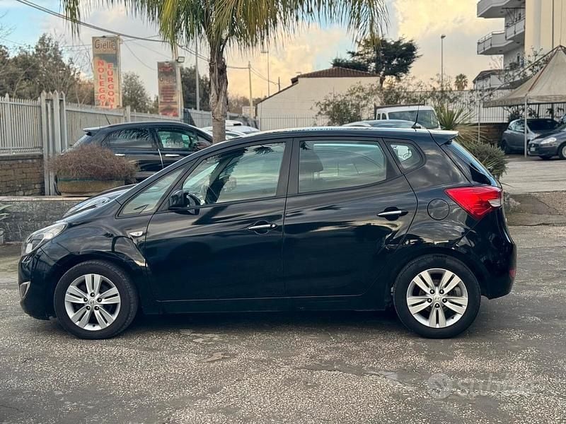Usata Hyundai ix20 Style 90 CV (66 kW) 2012 Nero Utilitaria