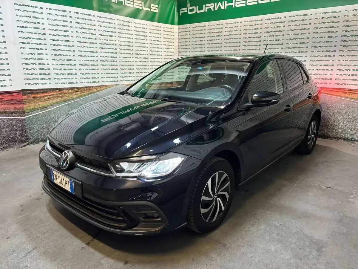 Usata VW Polo 80 CV (58 kW) 2023 Nero Utilitaria