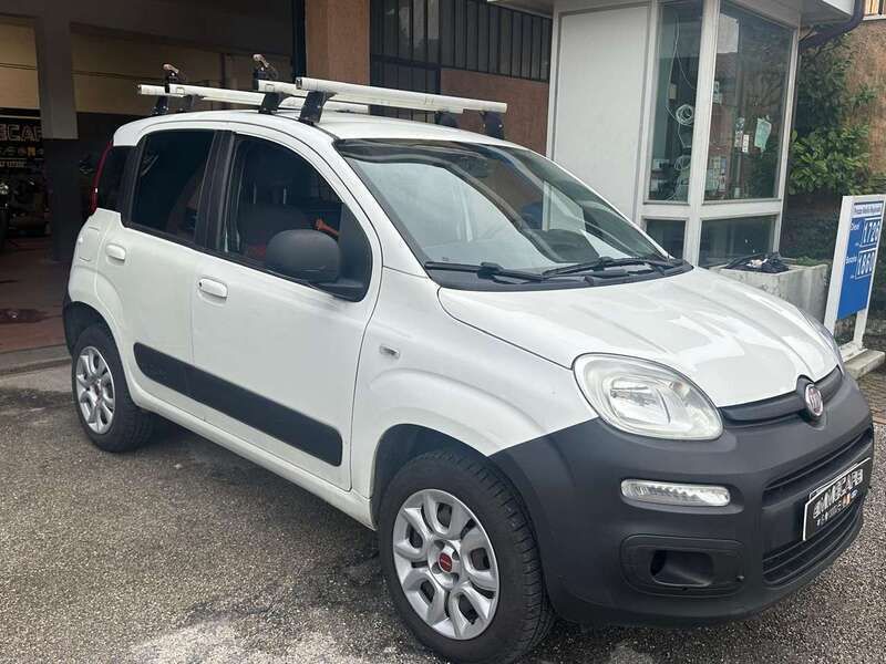 Rosso Usata 2014 Fiat Panda 4x4 Due volumi | 7500 € (Ottimo prezzo) - Immagine 1/4