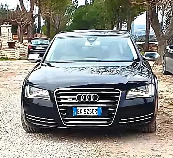 Usata Audi A8 250 CV (183 kW) 2011 Nero Berlina