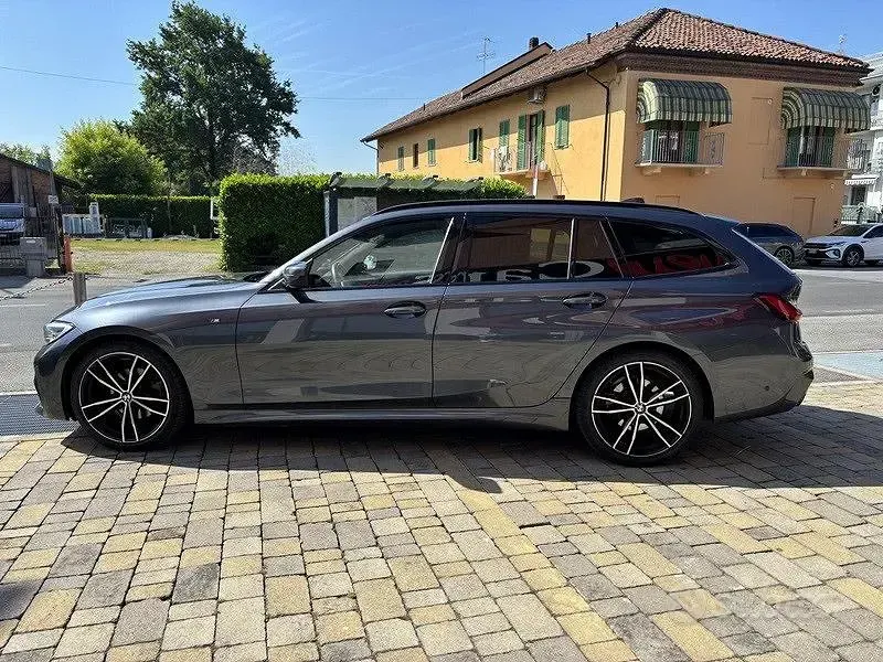 Usata BMW 320e M Sport 190 CV (139 kW) 2021 Grigio Station wagon
